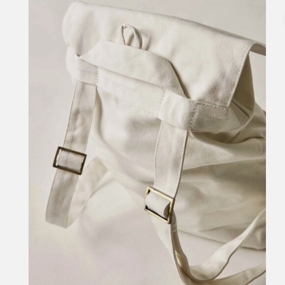 Laude The Label - Convertible Backpack - Picture 3 of 10